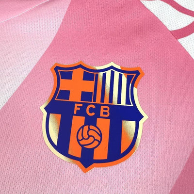 Maillot concept FC Barcelone 2025-26 rose et blanc