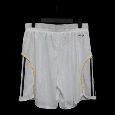 Short Real Madrid 2025-26