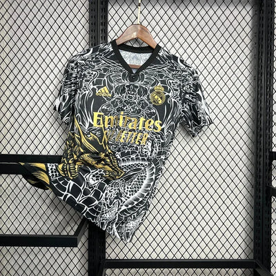 Maillot Real Madrid foot concept 2024 2025