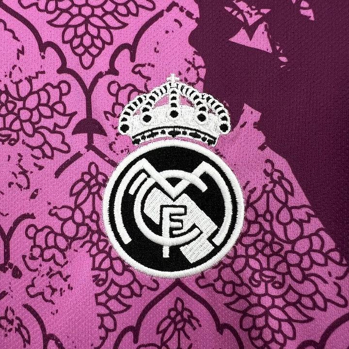 Maillot concept Real Madrid 2024-25 rose exclusif